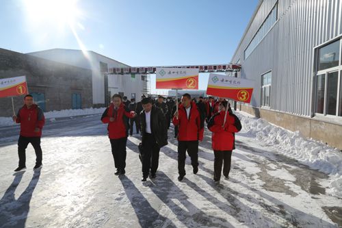 筑夢(mèng)峰會(huì)核心客戶(hù)參觀通四方農(nóng)科廠區(qū) 筑夢(mèng)峰會(huì)核心客戶(hù)參觀通四方農(nóng)科廠區(qū)